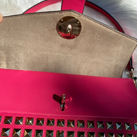 Michael Kors Greenwich Studded Leather convertable bag - Picture 7 of 11